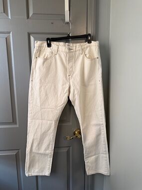Frame Denim Men's Off-White Straight Jeans